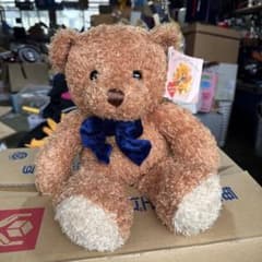 テディベア ぬいぐるみ 紺色リボン付きのサムネイル