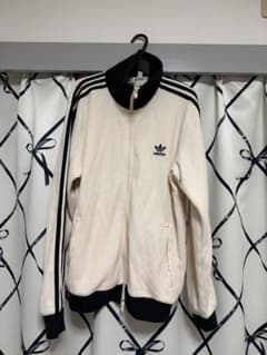 adidas アウターのサムネイル