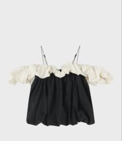 thetoe Erie Frills Top ブラックのサムネイル