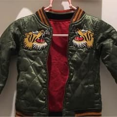 スタジャンのサムネイル