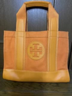 【値下げ】TORY BURCH★トリーバーチ ビックロゴ　トートバッグのサムネイル
