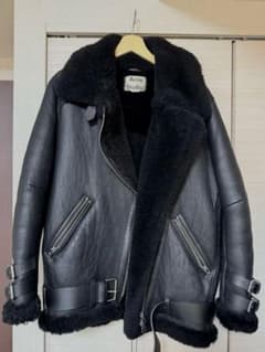 Acne Studios ムートンライダースのサムネイル