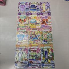 アイカツ カード 12枚セットのサムネイル