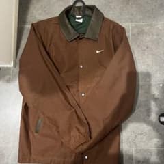 NIKE ブルゾンのサムネイル