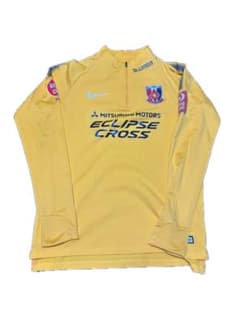 浦和レッズ ハーフジップ練習着 選手着用品 イエロー - メルカリ