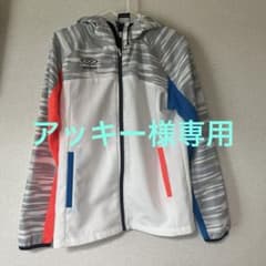 umbro フード付きパーカー レディース　新品　タグなしのサムネイル