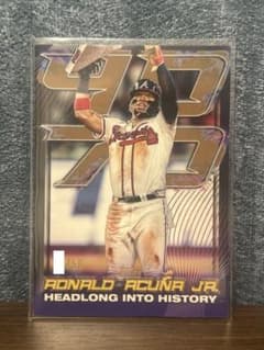 ロナルド・アクーニャ・ジュニア /50 40 70インサート Topps MLBのサムネイル