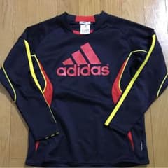 アディダス長袖Tシャツ140センチのサムネイル