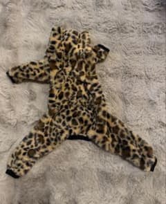 【犬服】イタグレ　豹柄もふもふロンパースのサムネイル