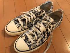 コンバース スニーカーのサムネイル