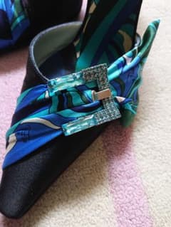 EMILIO PUCCI ビジュー サンダル ハイヒール ミュール 箱 保存袋付 EMILIO PUCCI ビジュー サンダル ハイヒール ミュール 箱 保存袋