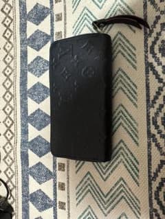 Louis Vuitton ブラック長財布のサムネイル