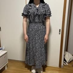 花柄 ミディ丈ワンピース フリーサイズ 可愛いのサムネイル