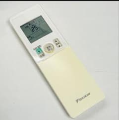 DAIKIN エアコン用リモコンのサムネイル