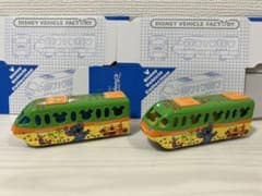 トミカ ディズニー ビークル ファクトリー リロ&スティッチ ２台（窓：青&黄） トミカ ディズニービークル ファクトリー リロ&スティッチ 2台（窓