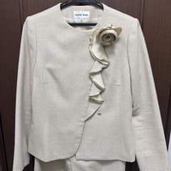 HANAEMORI ベージュジャケットスカートセット サイズ40のサムネイル