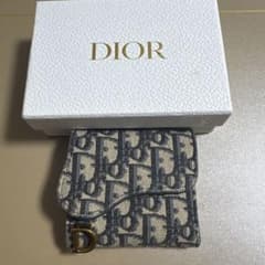 Dior 三つ折り 財布のサムネイル