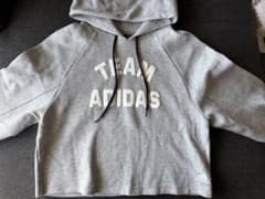 adidas team adidas クロップド丈　フーディー　七分袖のサムネイル