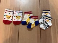 ベビー靴下のサムネイル