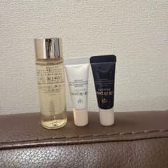 クレドポーボーテ 化粧水➕乳液【日中用➕夜用】サンプルセット - メルカリ