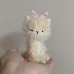 かわいいミルク仔猫 アーティストベア 海外作家様 ハンドメイド