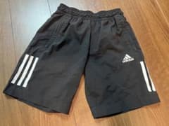 adidas ハーフパンツ ブラックのサムネイル