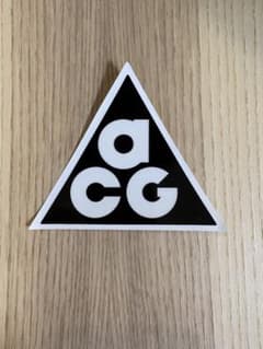 NIKE ACG 三角形 ロゴ ステッカーのサムネイル
