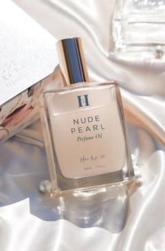 Herlipto NUDE PEARL Perfume Oilのサムネイル