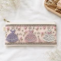 ドレス♡インド刺繍リボンのフラットポーチ　メガネケース　ペンケースのサムネイル