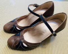 aravon アラボン　23.5センチのサムネイル