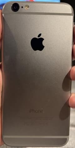 Apple iPhone 6 本体　SIMフリーのサムネイル