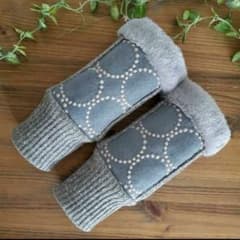 saku様専用ページ ミナペルホネン タンバリン ハンドウォーマー 手袋のサムネイル