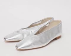 【新品・未使用】【期間限定値下げ】Spick & Span ポインテッドフラットのサムネイル