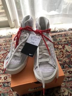 NIKEレディースシューズのサムネイル