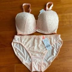 AMO STYLE by トリンプ　ブラ&ショーツセットのサムネイル