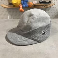 이른 사람 승리 A BATHING APE 고리가 달린 니트 캡