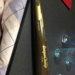 硬式木製バットのサムネイル
