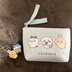 ちいかわ　ポーチ　ハチワレ・うさぎちゃーむ付きのサムネイル