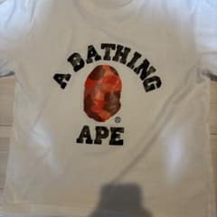 A BATHING APE カモフラロゴ Tシャツ ホワイトのサムネイル