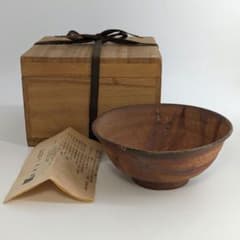 備前市指定無形文化財 小西陶蔵 備前焼 緋襷茶盌 合箱・栞 抹茶碗 抹茶茶碗 備前市指定無形文化財 小西陶蔵 備前焼 緋襷茶盌 合箱・栞 抹茶碗 抹茶