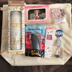 どんぐり共和国福袋のサムネイル