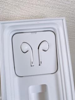 iPhone 純正イヤホン アップルのサムネイル