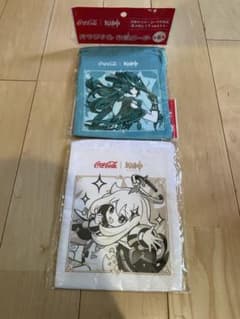 コカコーラ✖️原神　オリジナル巾着ポーチ　2つ　まとめ売りのサムネイル