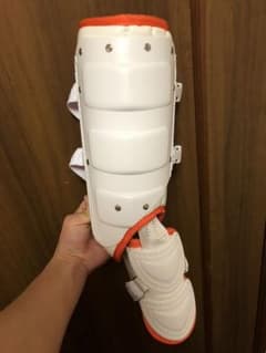 巨人カラー フットガードのサムネイル