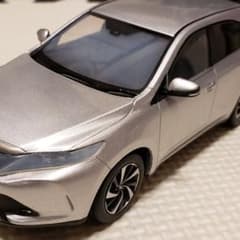 トヨタ 非売品 ミニカー　ハリアーのサムネイル