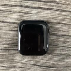 Apple Watch シリーズ4 44mmのサムネイル
