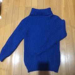 美品‼️ ニット 青  2666→1999のサムネイル