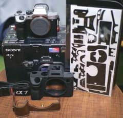 一時値下【極美品】【おまけ多】SONY α7iii α7M3 ボディ S2000のサムネイル