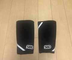 SBD ニースリーブ Lサイズ　白黒 限定カラー SBDニースリーブ L - メルカリ