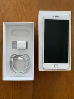 iPhone 6 Plus Gold 64 GB SIMフリーのサムネイル